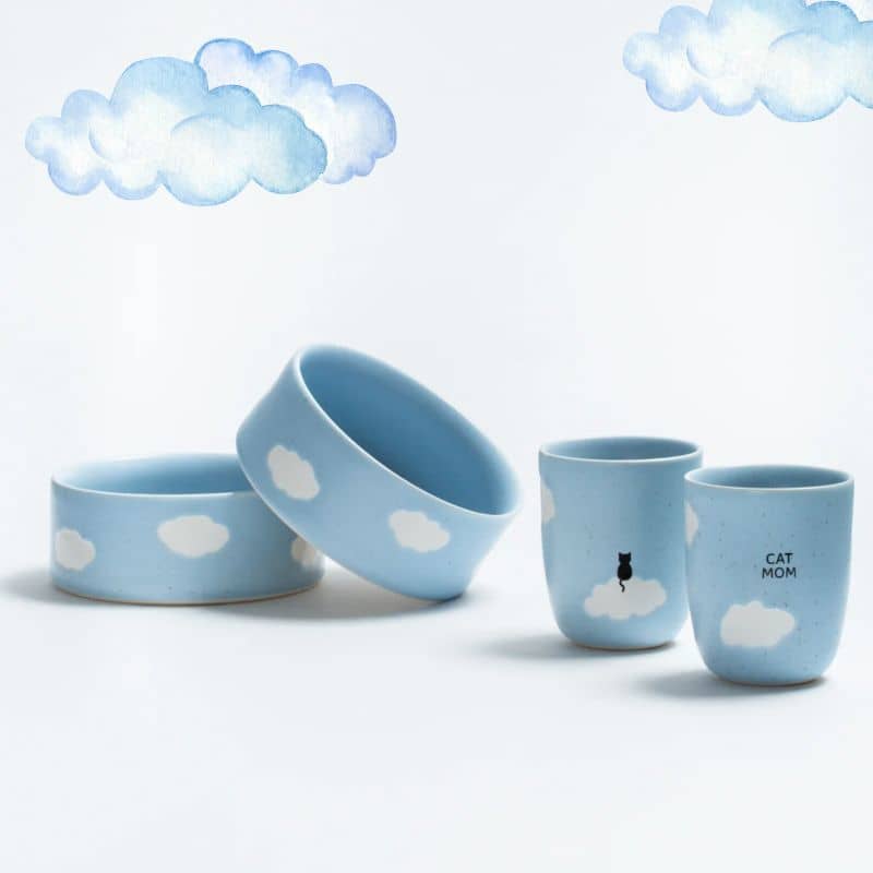 Tasse en grès céramique motif nuage bleu cat mom et gamelle pour chat de Egg Back Home