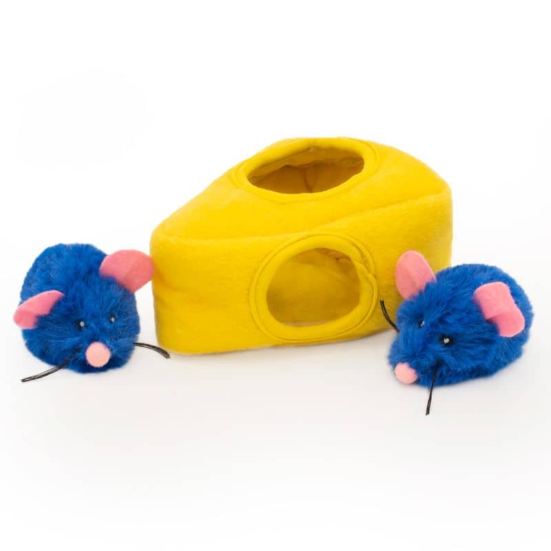 https://www.thewouf.fr/cdn/shop/products/zippyclaws-jouet-interactif-puzzle-pour-chat-burrow-mice-cheese-fromage-souris-catnip.jpg?v=1677882212